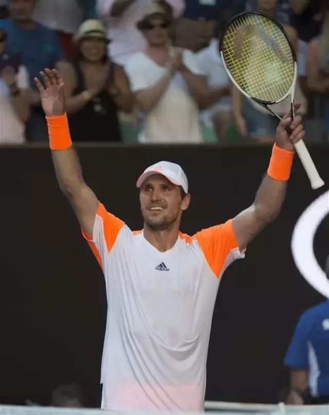 行了公开评 行了公开评