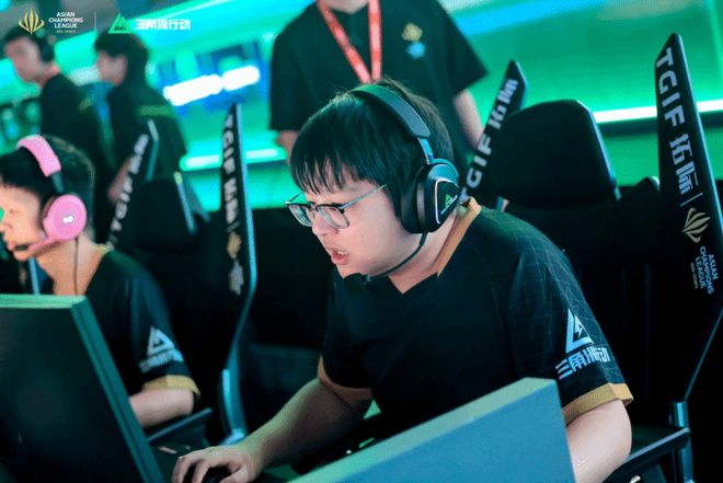 大的运动空 大的运动空