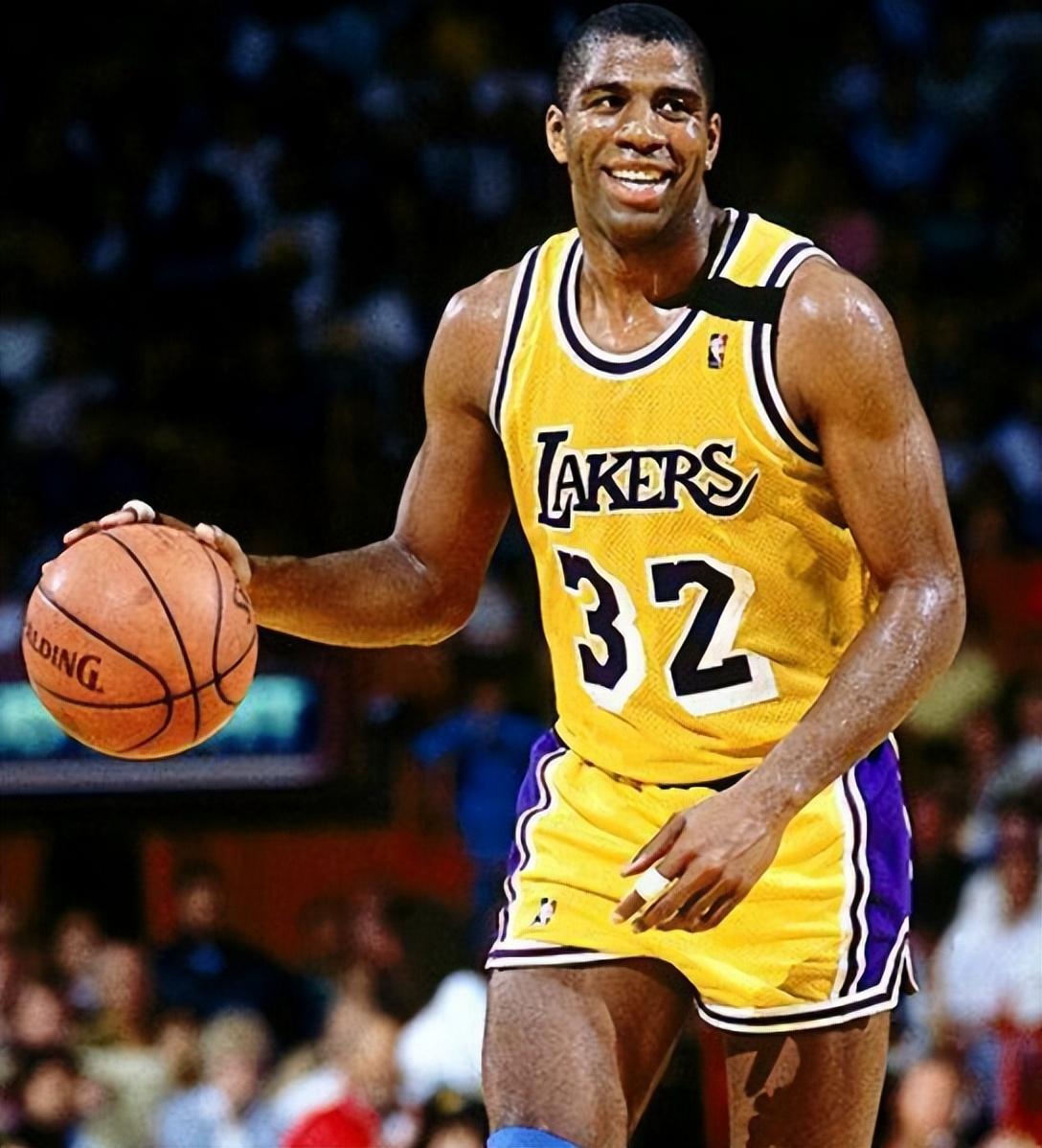 球员的每一 球员的每一