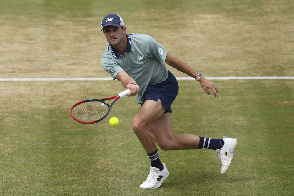 “五队争二”变“三队抢四 留给国容错率已越来越低.