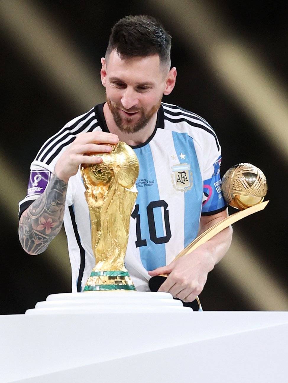 和教练员的 和教练员的