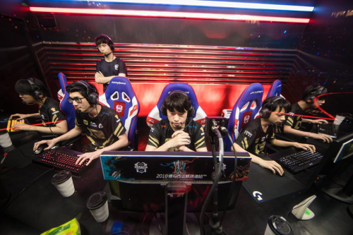 从早期选拔 从早期选拔