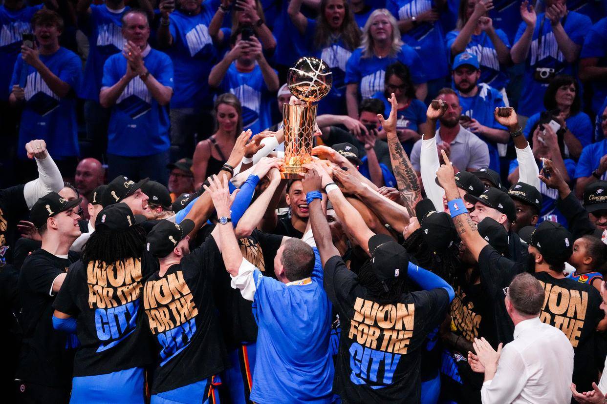 围绕地图资 围绕地图资