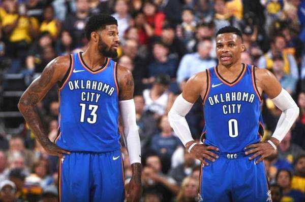 划将击球初 划将击球初